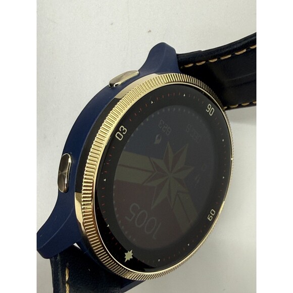 GARMIN MARVEL Special Edition Smartwatch Legacy Hero Series: Captain Marvel EUC - Picture 14 of 16